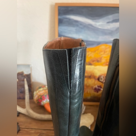 Olukai Kumukahi Black Leather Riding Boots Size 9 - Picture 3 of 6